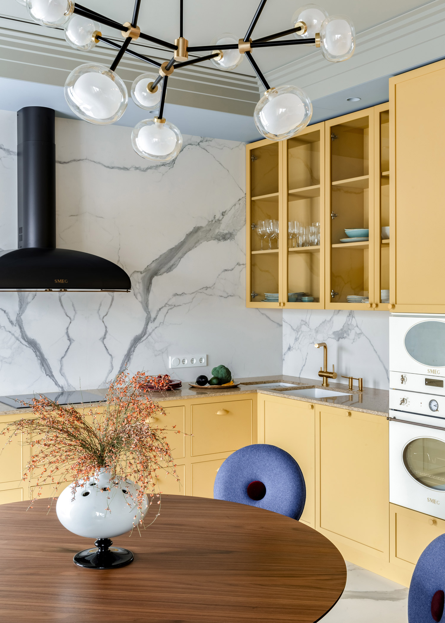 Caramel Blue Residence Kitchen | Atelier Prototipi